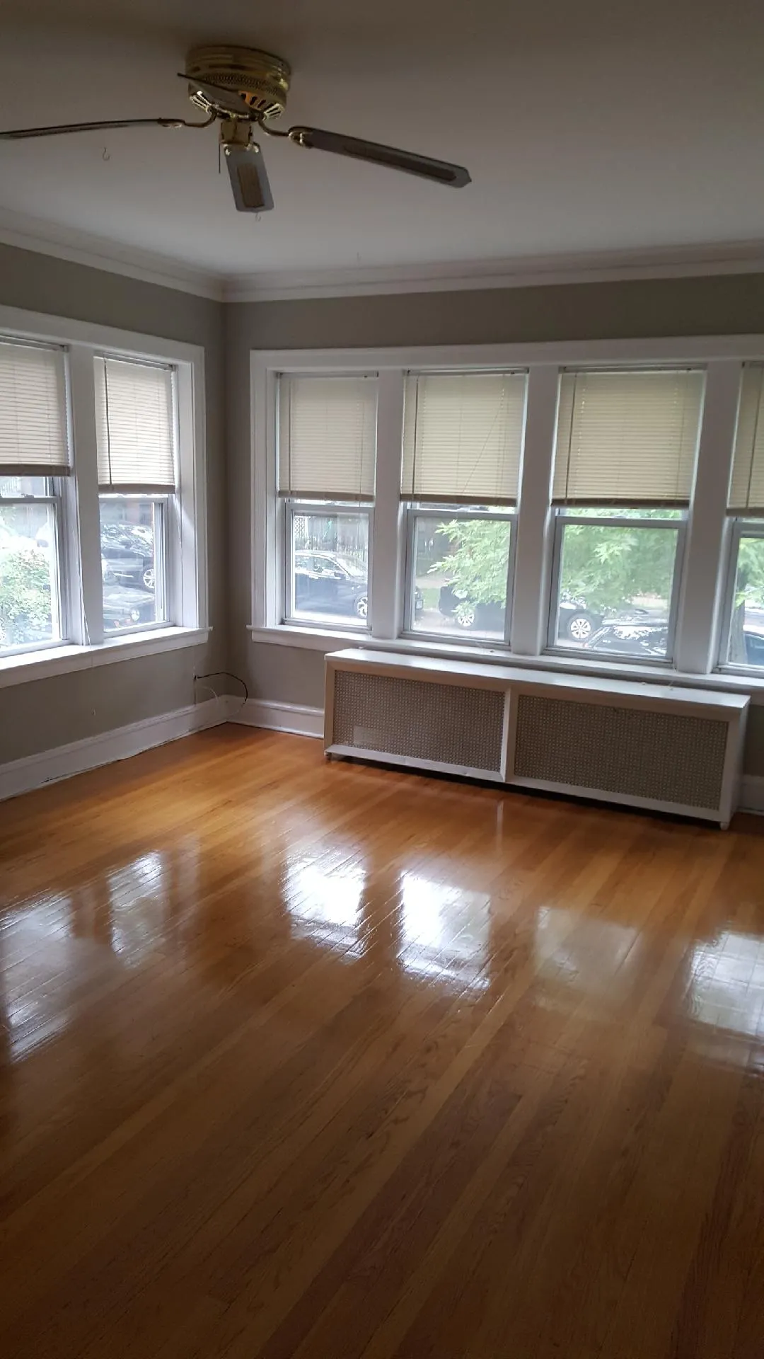 1700 W CARMEN AVE 60640-Carmen Apartments-unit#1W-Chicago-IL