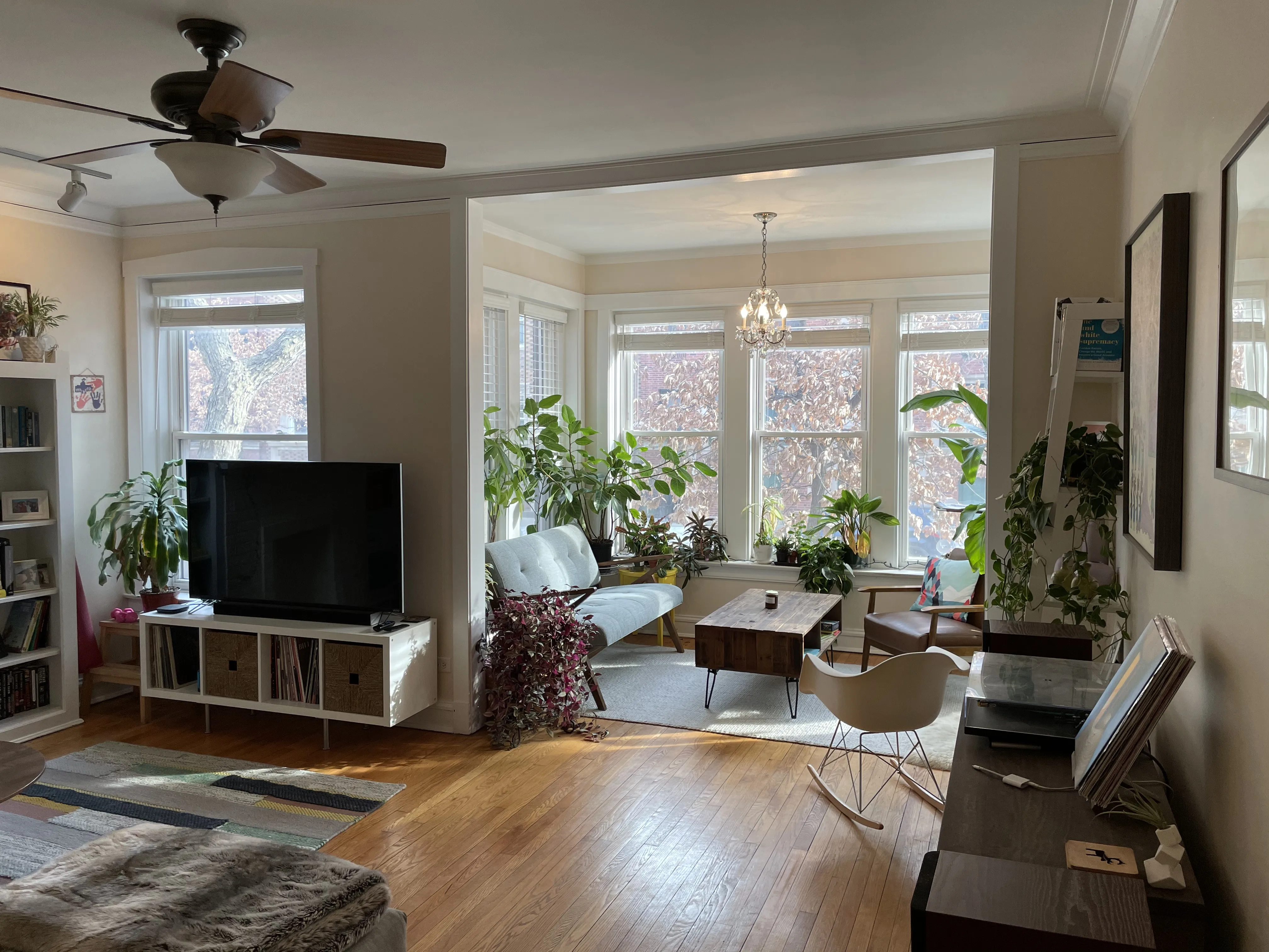 1468 W WINNEMAC AVE 60640-Winnemac-unit#1E-Chicago-IL