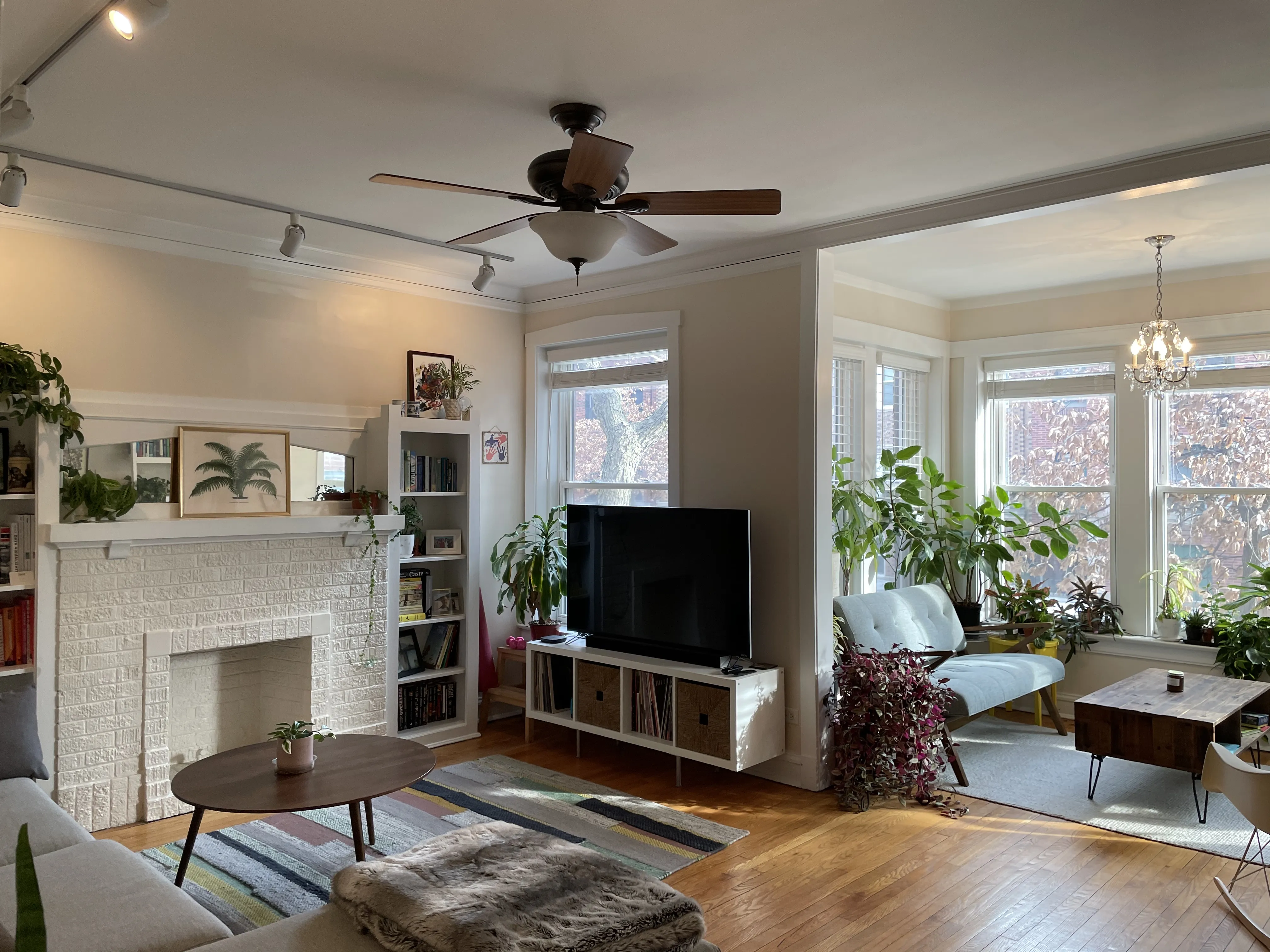 1468 W WINNEMAC AVE 60640-Winnemac-unit#1E-Chicago-IL