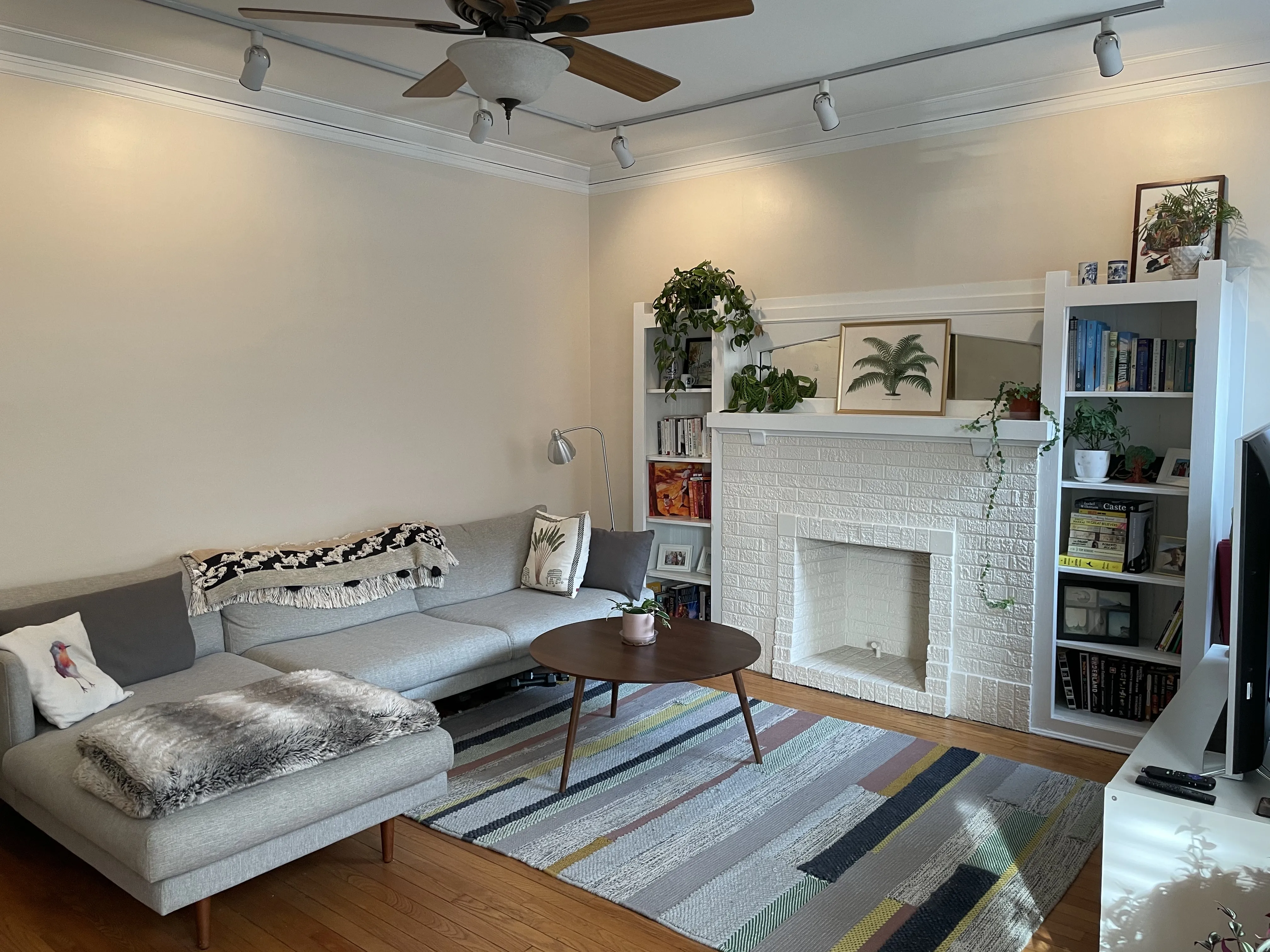 1468 W WINNEMAC AVE 60640-Winnemac-unit#1E-Chicago-IL