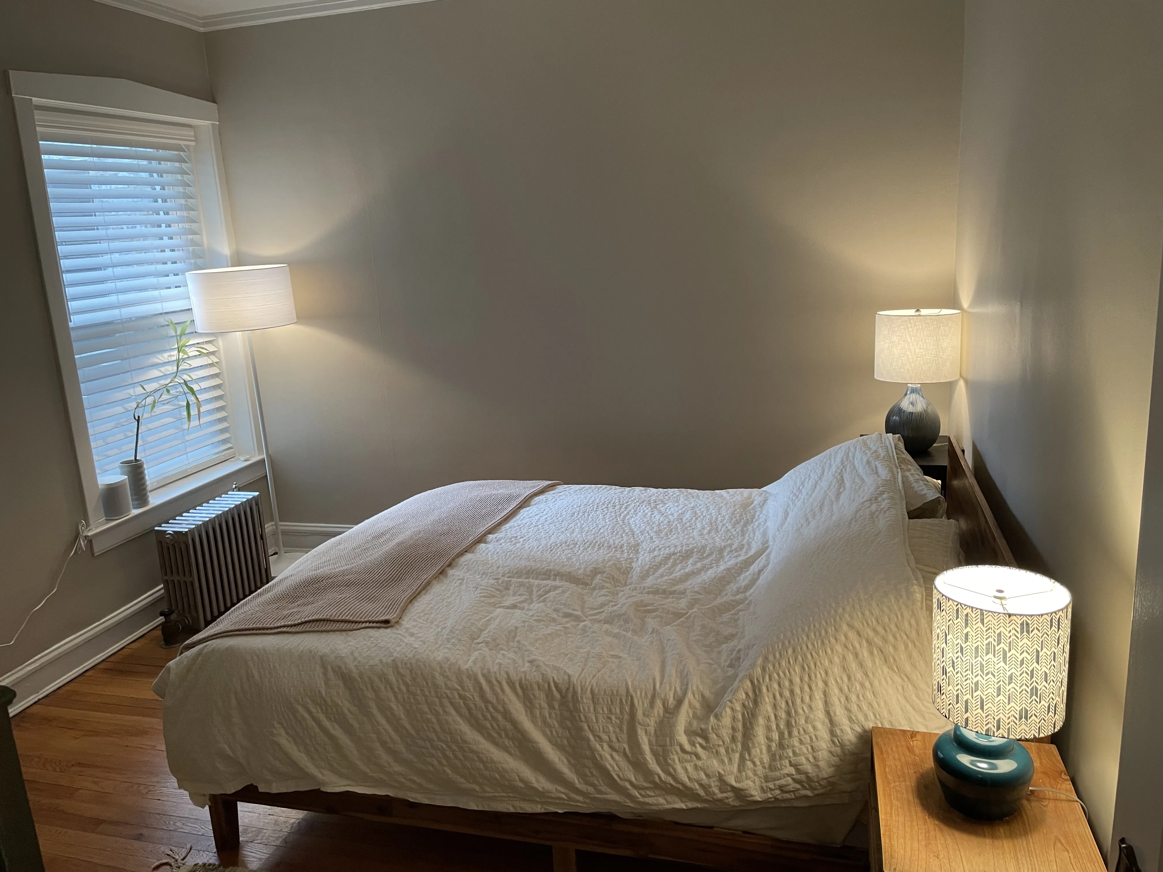 1468 W WINNEMAC AVE 60640-Winnemac-unit#1E-Chicago-IL