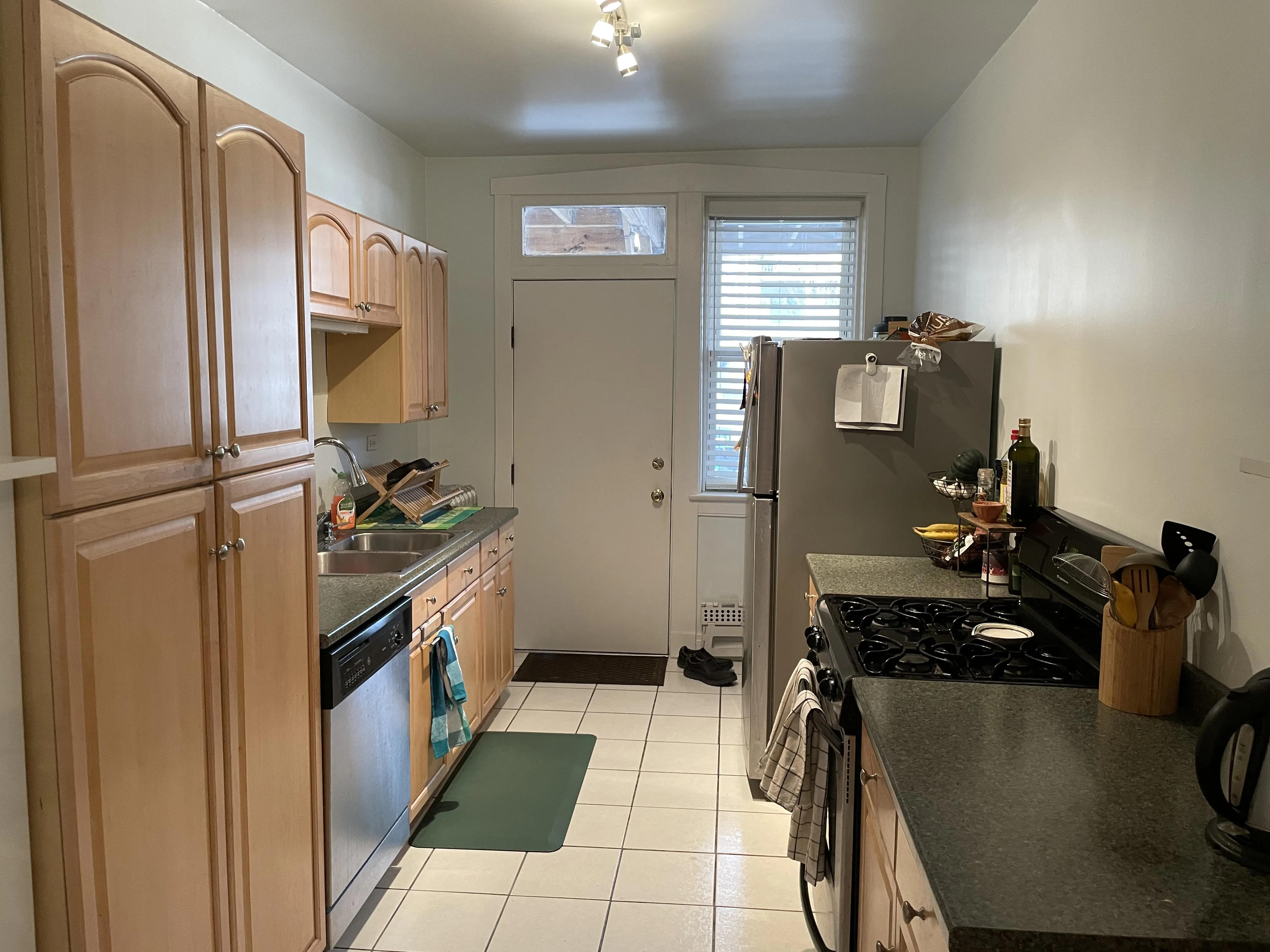 1468 W WINNEMAC AVE 60640-Winnemac-unit#1E-Chicago-IL