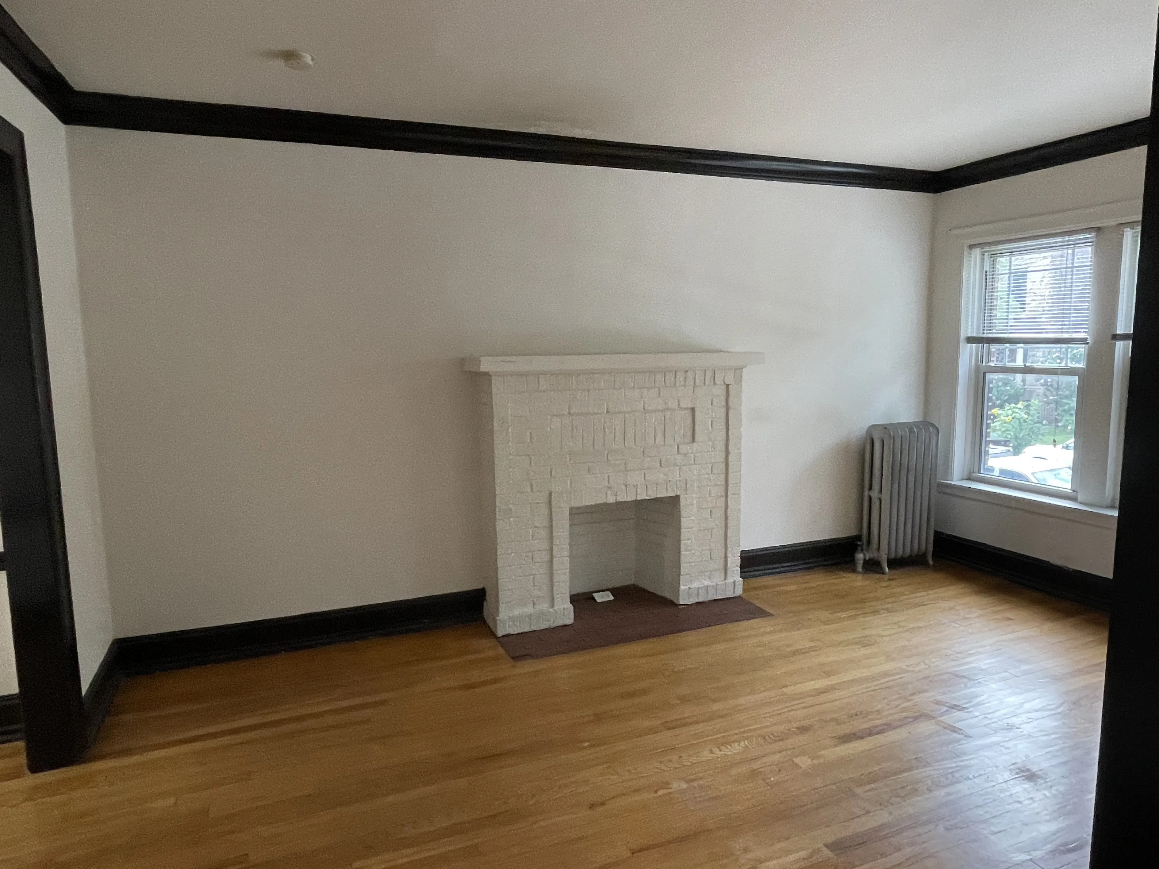 3657 N RACINE AVE 60613-Waveland Apartments-unit#01-Chicago-IL