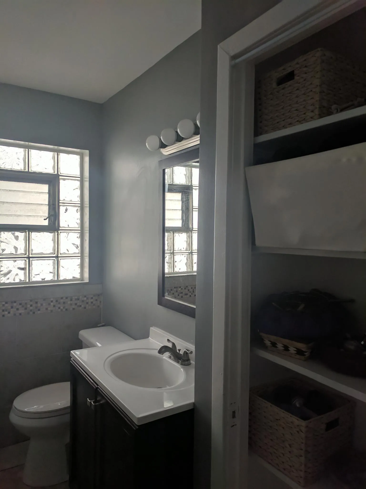 1615 N WHIPPLE ST 60647-unit#001-Chicago-IL