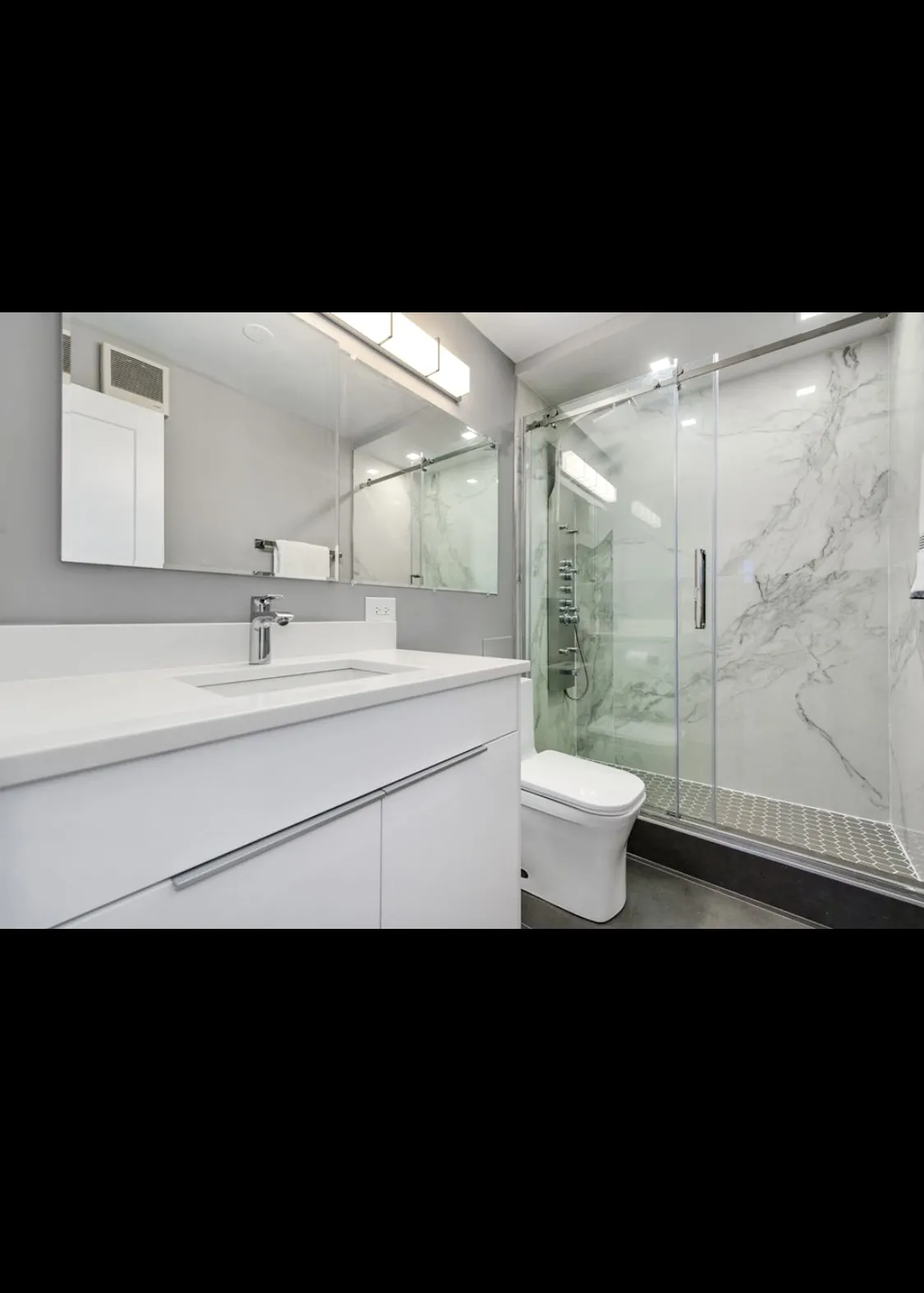 3930 N PINE GROVE AVE 60613-Lake Park Plaza-unit#A509-Chicago-IL