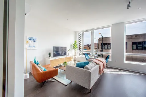 1980 N MWAUKEE AVE 60647-unit#606-Chicago-IL