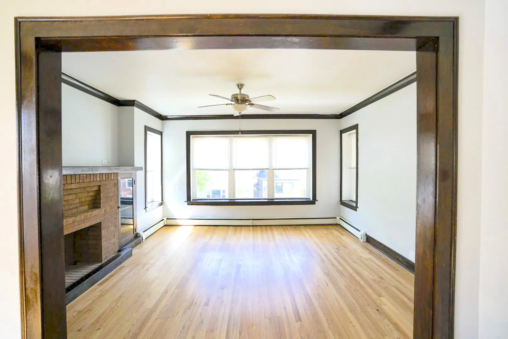 3233 N TROY ST 60618-unit#Apt 2-Chicago-IL