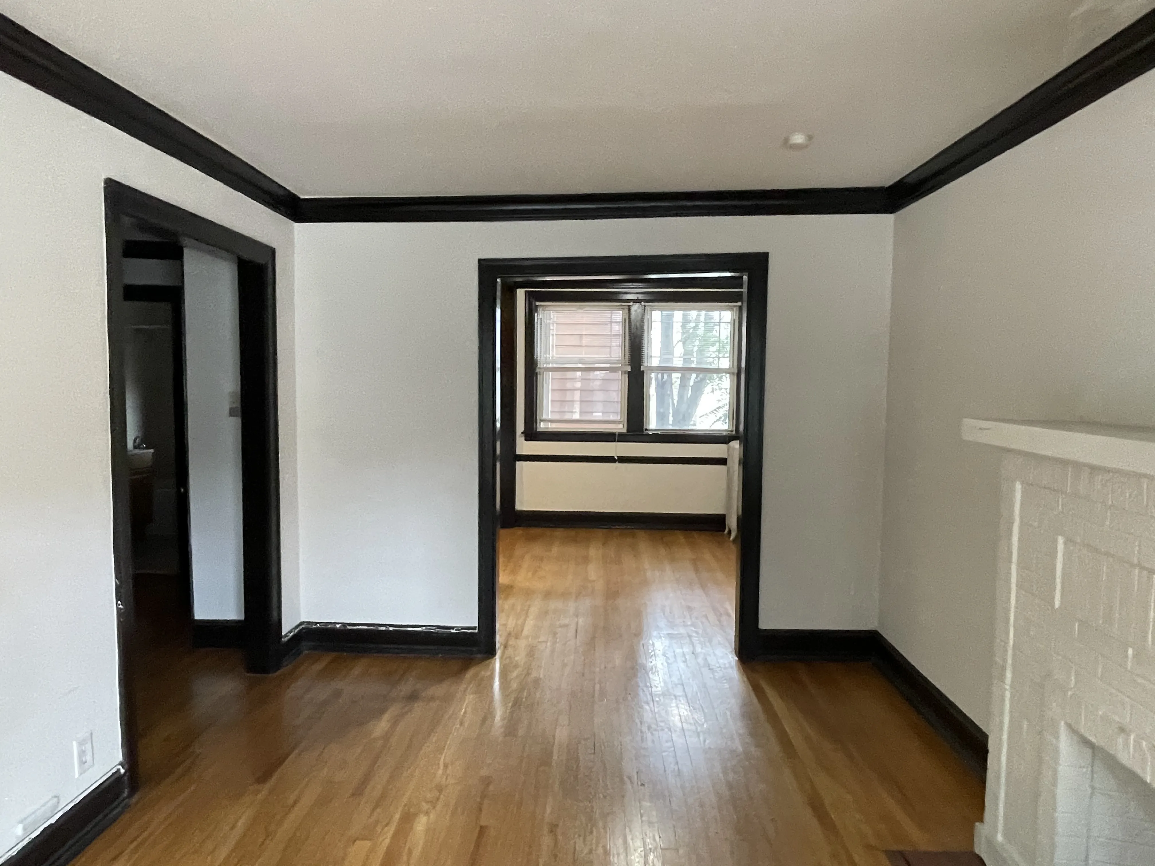 3657 N RACINE AVE 60613-Waveland Apartments-unit#01-Chicago-IL