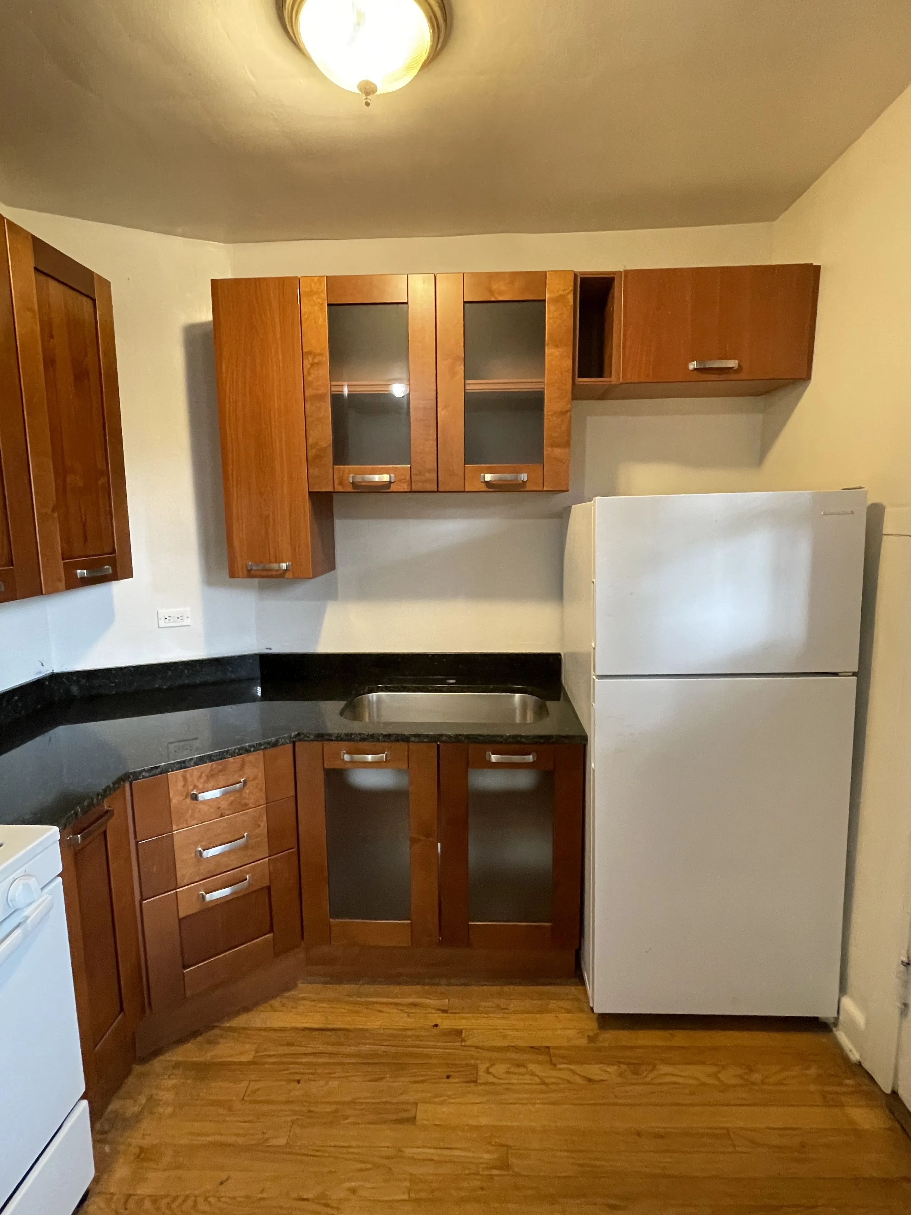 3657 N RACINE AVE 60613-Waveland Apartments-unit#01-Chicago-IL