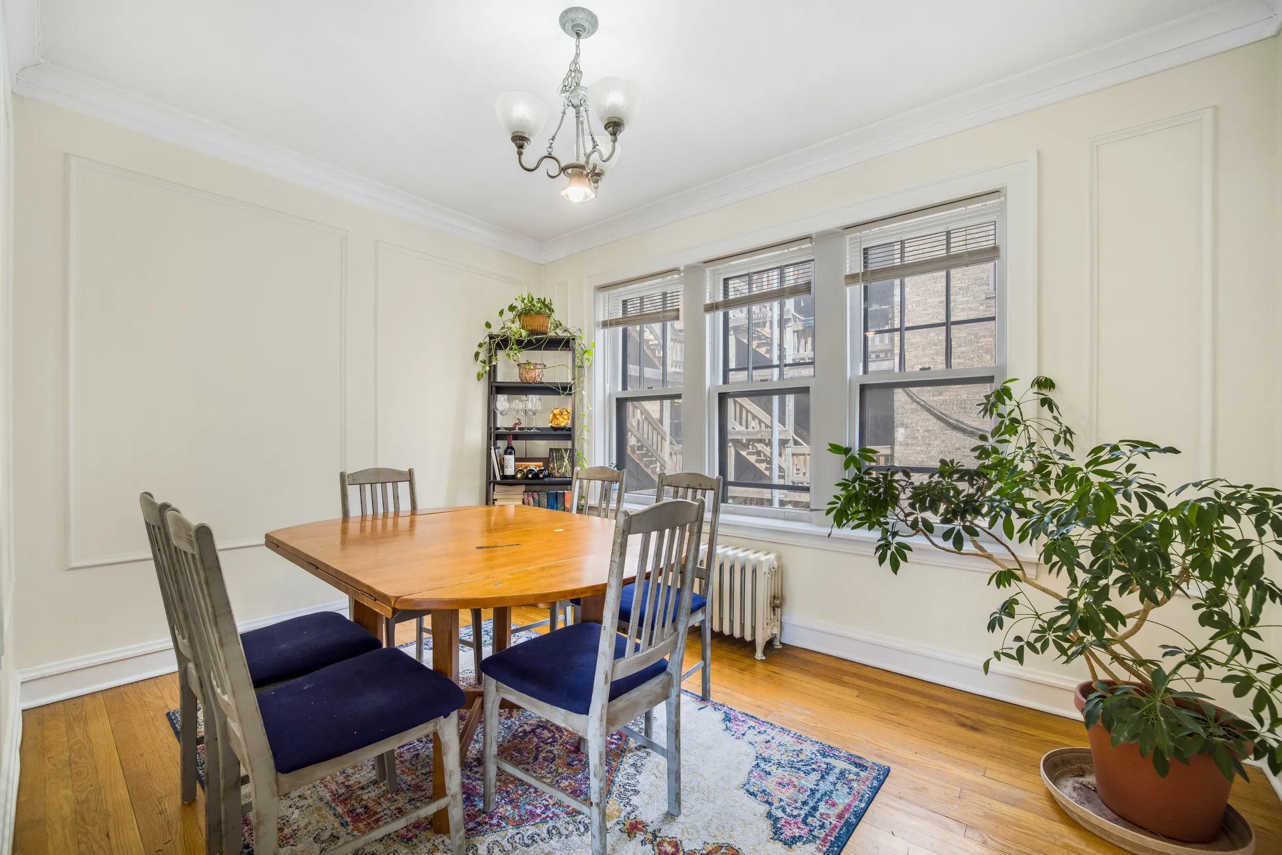 4891 N HERMITAGE AVE 60640-Ravenswood Gem-unit#1C-Chicago-IL