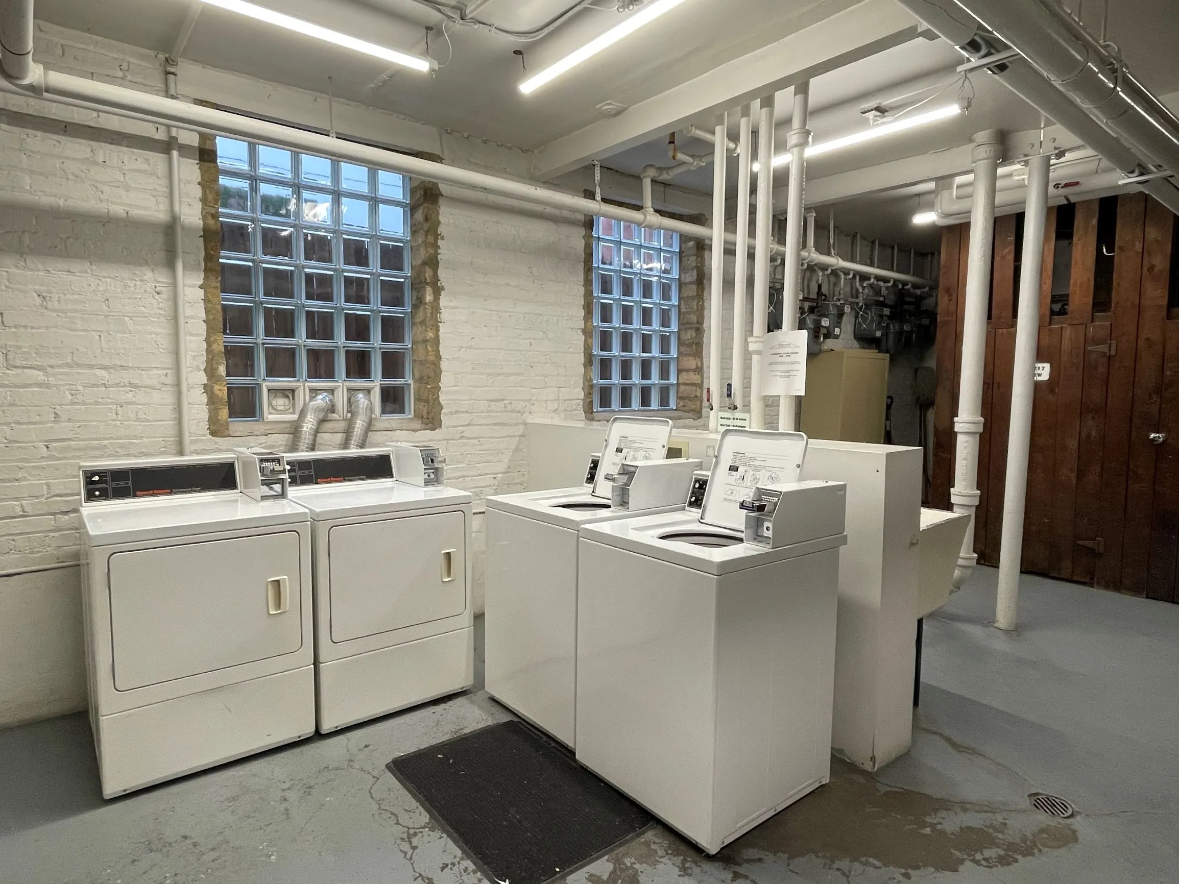 1973 W FARRAGUT AVE 60640-unit#3W-Chicago-IL