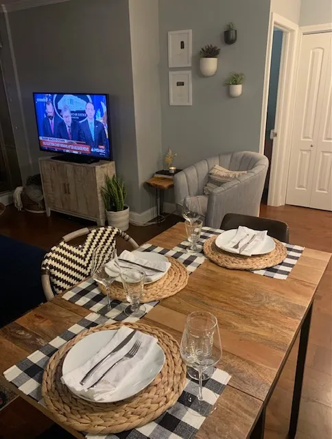 1460 N SANDBURG TER 60610-Sandburg Terrace- Alcott House-unit#2607-Chicago-IL