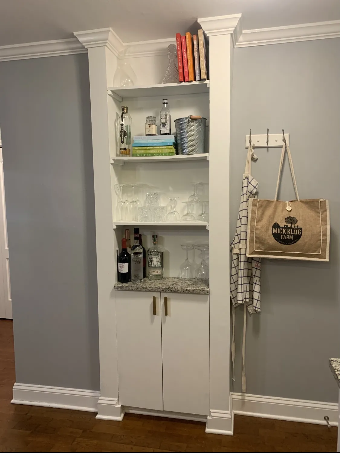 1460 N SANDBURG TER 60610-Sandburg Terrace- Alcott House-unit#2607-Chicago-IL