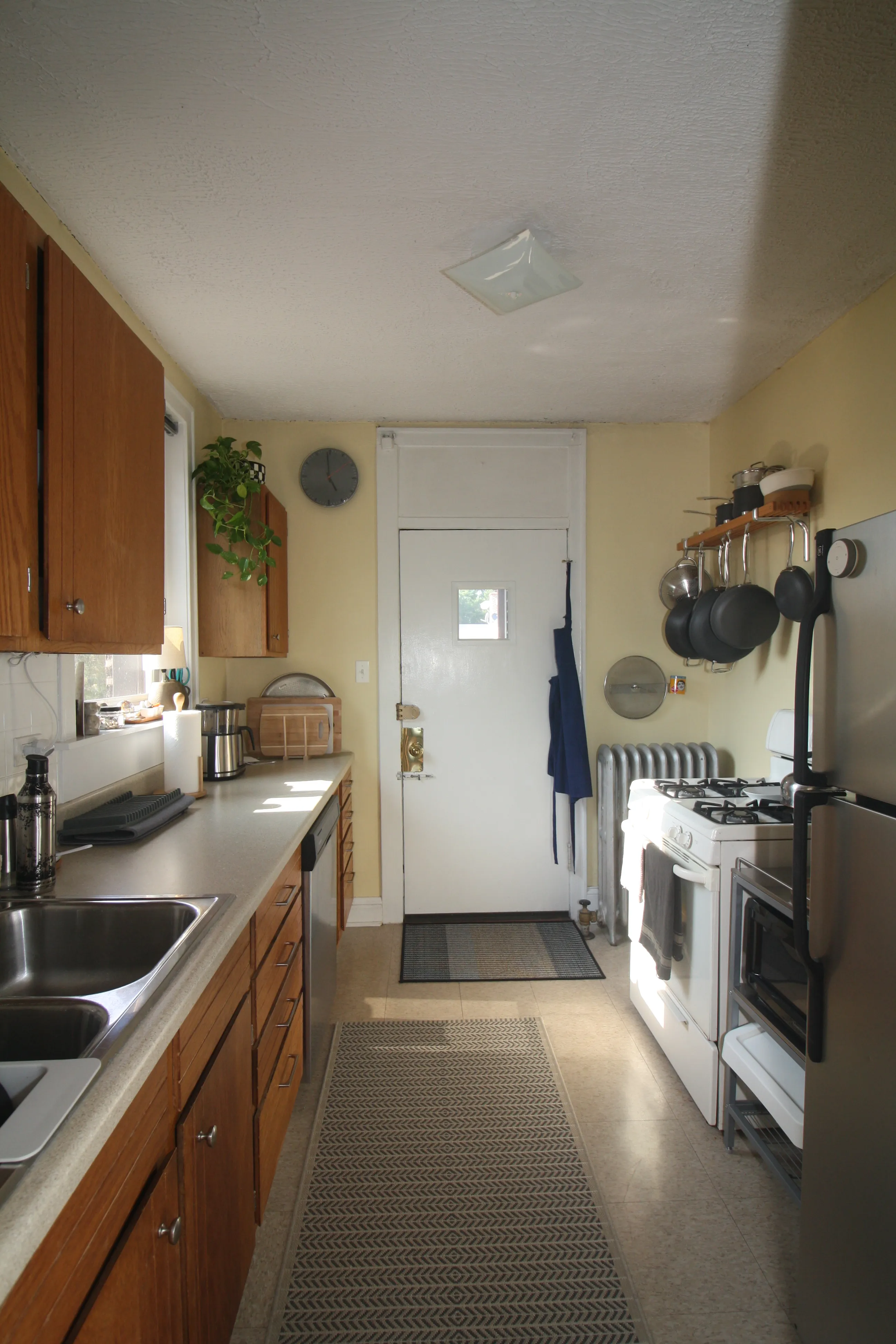 1428 W HOLLYWOOD AVE 60660-unit#Apt 3-Chicago-IL