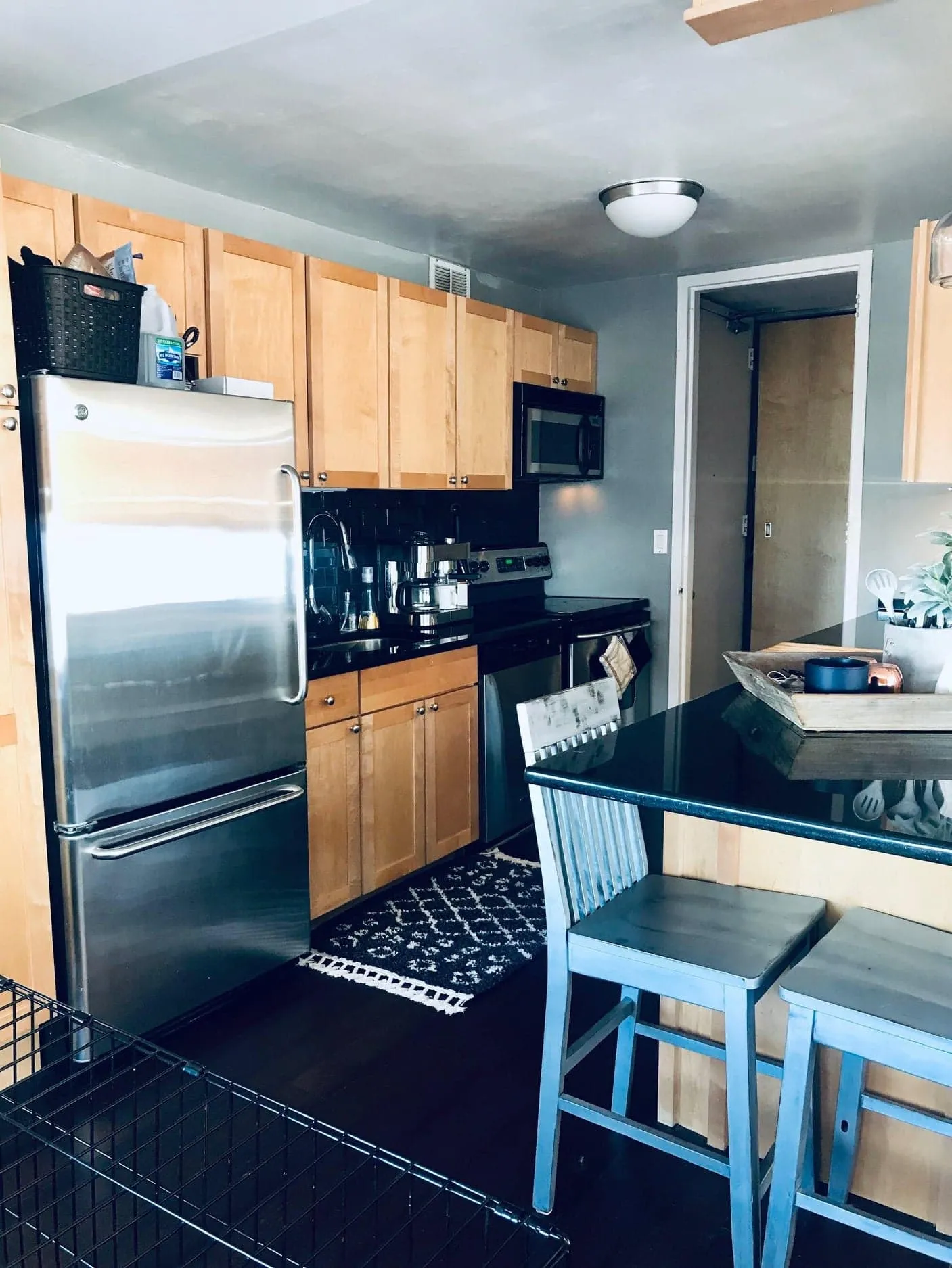 655 W IRVING PARK RD 60613-Park Place Tower-unit#2117-Chicago-IL