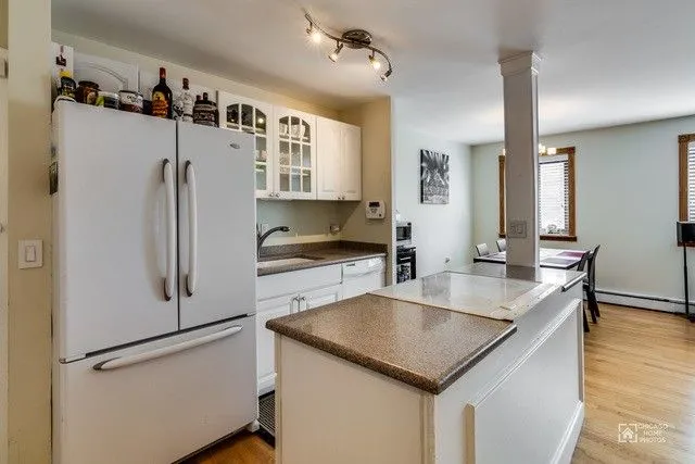 607 W WRIGHTWOOD AVE 60614-unit#414-Chicago-IL
