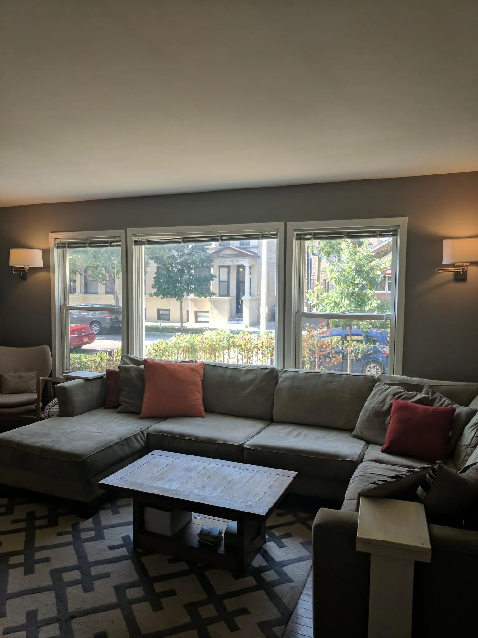 1615 N WHIPPLE ST 60647-unit#001-Chicago-IL