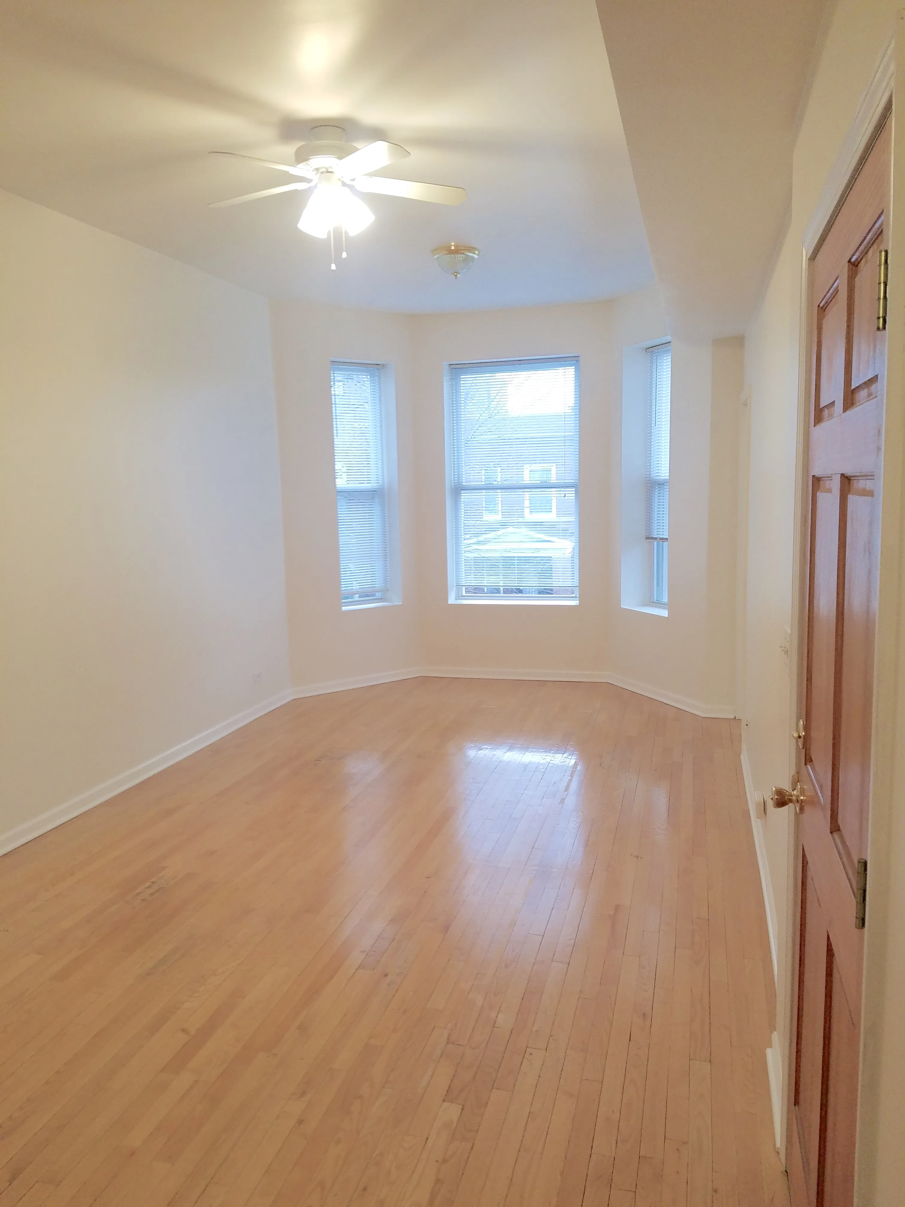 869 N MOZART ST 60622-869 Mozart-unit#02-Chicago-IL