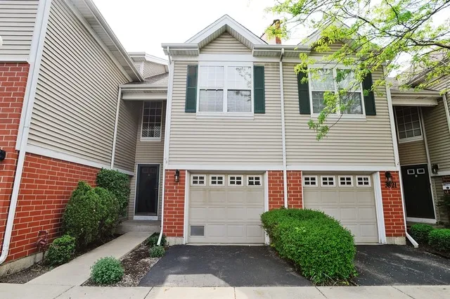 3817 N MWAUKEE AVE 60641-Old Irving Townhome-unit#F-Chicago-IL