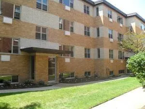 6970 N RIDGE BLVD 60645-unit#303-Chicago-IL