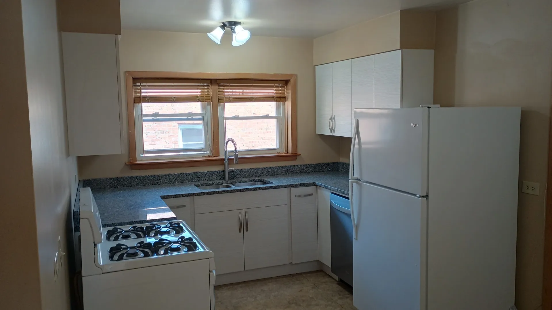 4950 Greenwood St, ,  60077, USA 60077-unit#4950-Skokie-IL