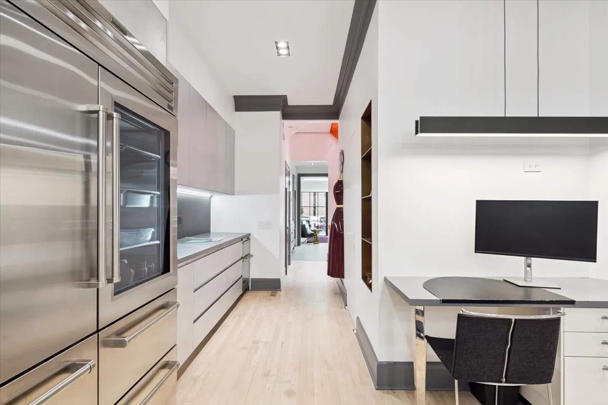 1318 N Astor St, , 60610, USA 60610-Chicago-IL