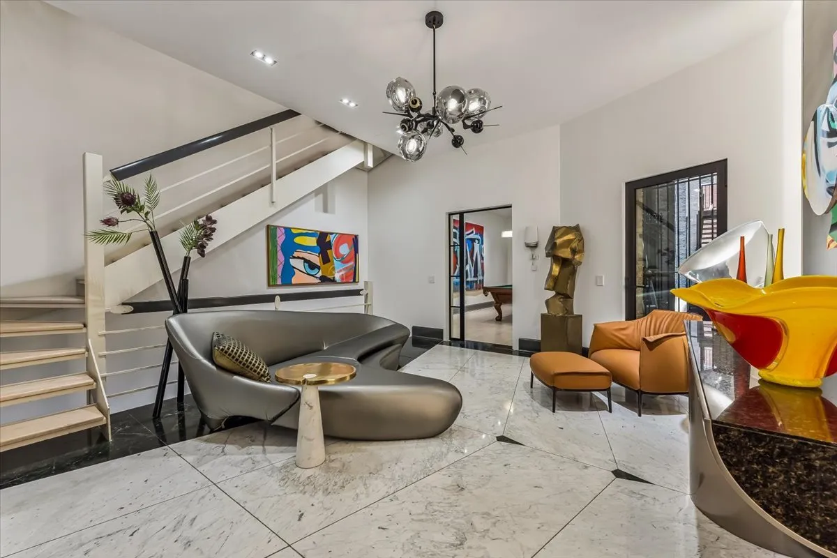 1318 N Astor St, , 60610, USA 60610-Chicago-IL