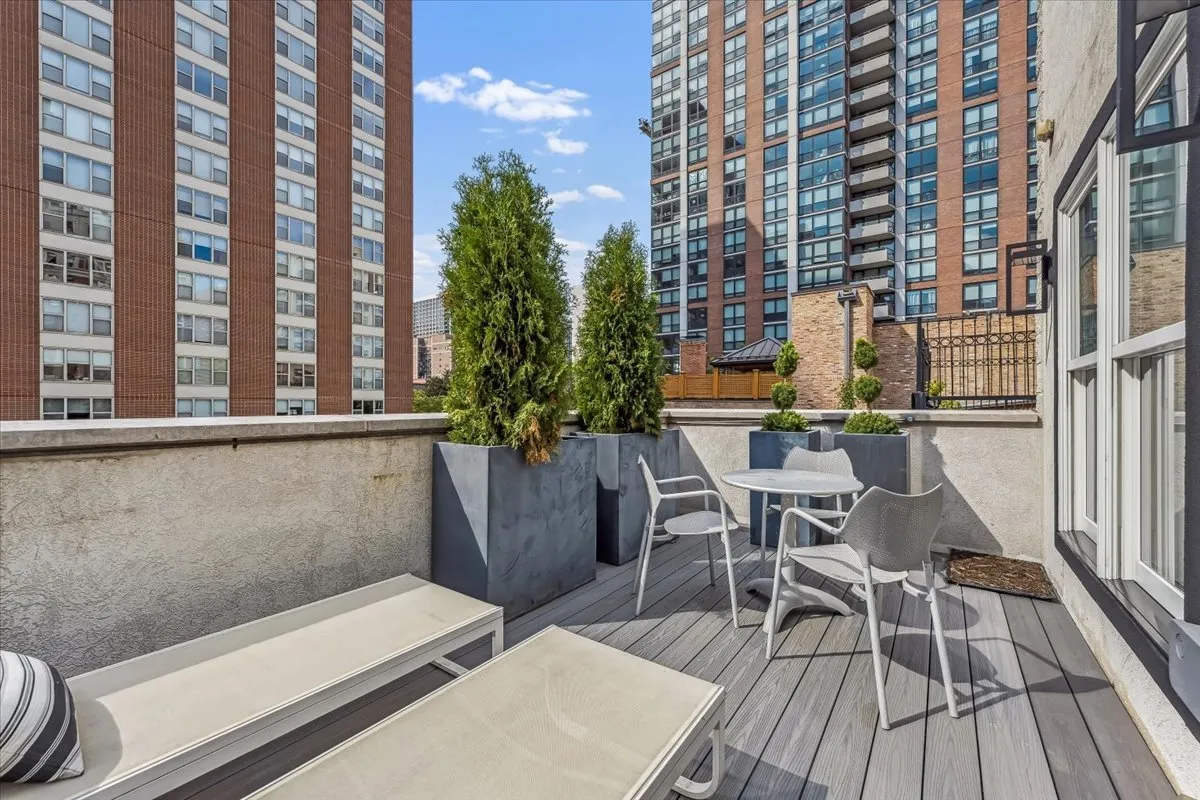 1318 N Astor St, , 60610, USA 60610-Chicago-IL