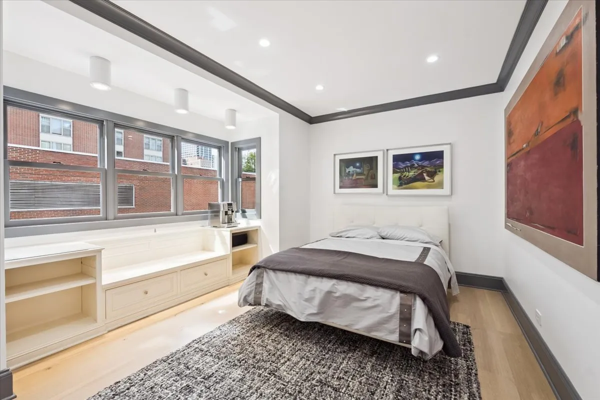 1318 N Astor St, , 60610, USA 60610-Chicago-IL
