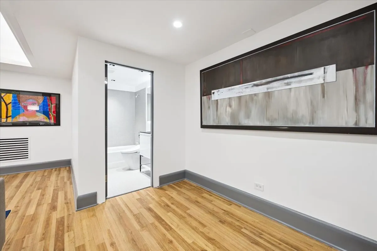 1318 N Astor St, , 60610, USA 60610-Chicago-IL