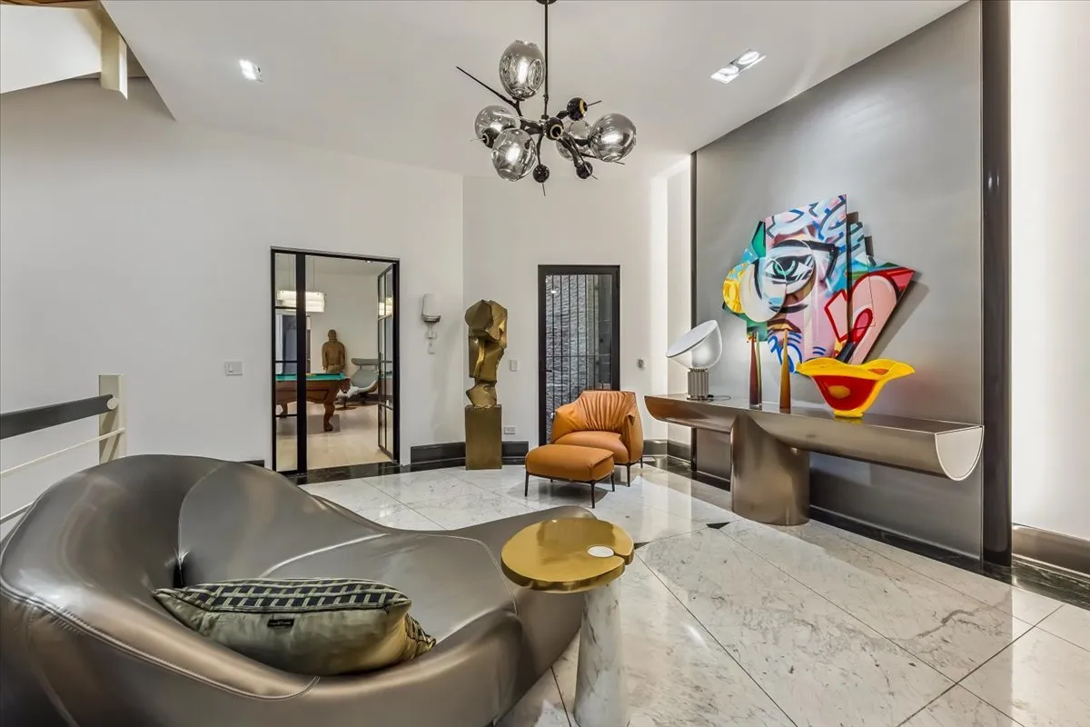1318 N Astor St, , 60610, USA 60610-Chicago-IL