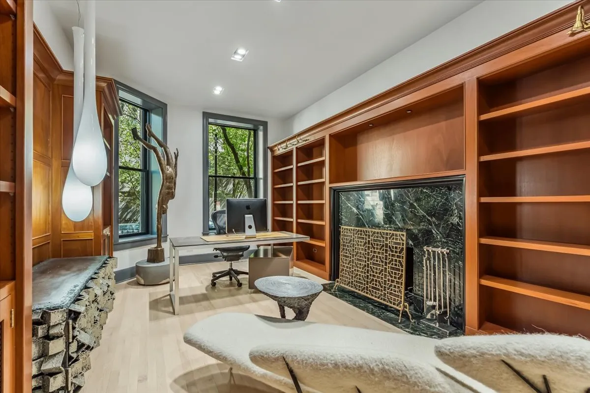 1318 N Astor St, , 60610, USA 60610-Chicago-IL