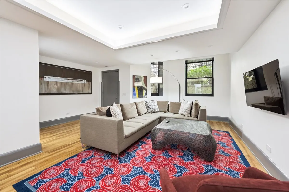 1318 N Astor St, , 60610, USA 60610-Chicago-IL
