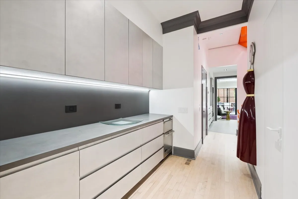 1318 N Astor St, , 60610, USA 60610-Chicago-IL