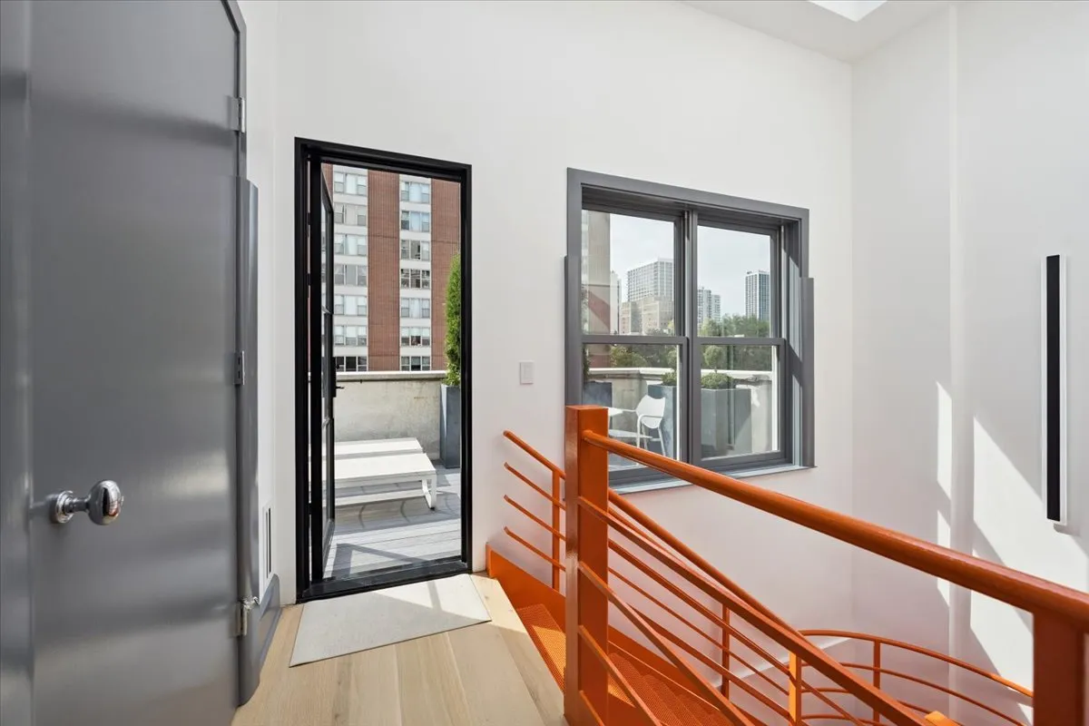 1318 N Astor St, , 60610, USA 60610-Chicago-IL