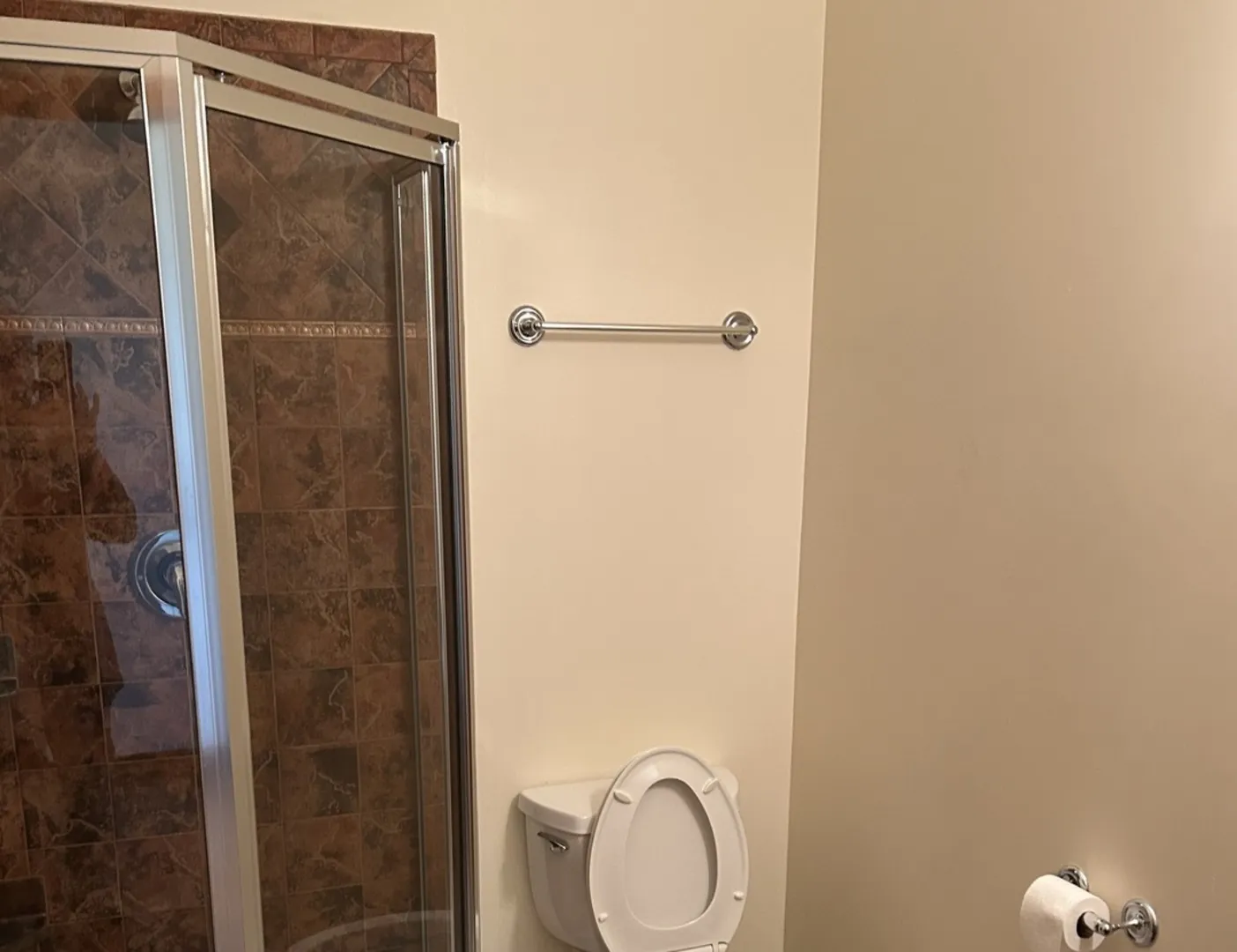 116 N Main St, ,  60187, USA 60187-Wheaton-IL
