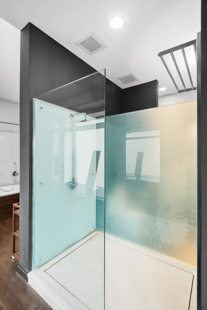 44 E Cedar St, , 60611, USA 60611-Chicago-IL