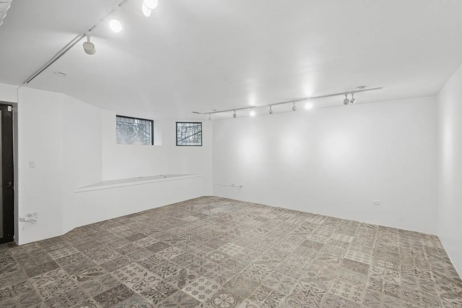 44 E Cedar St, , 60611, USA 60611-Chicago-IL