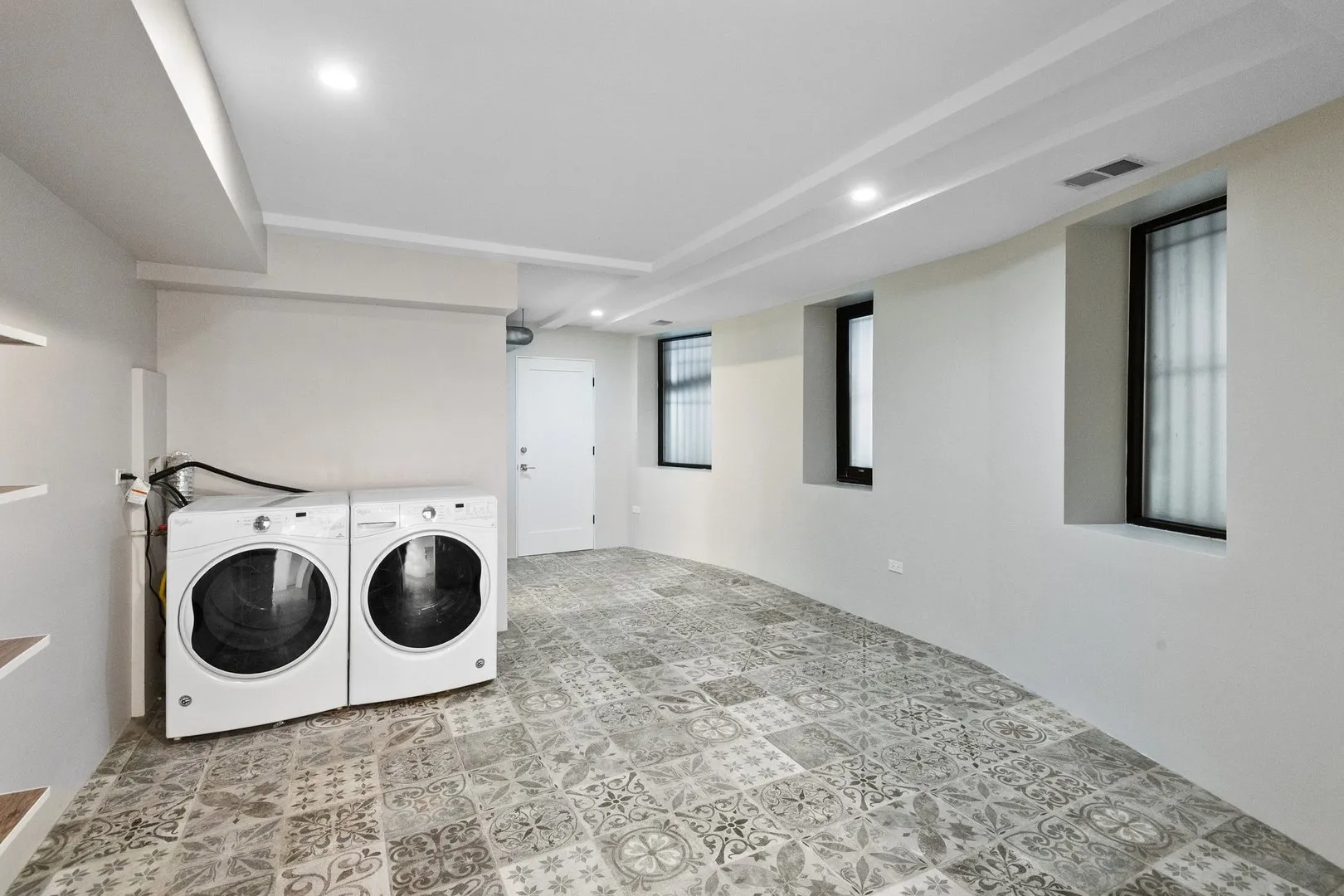 44 E Cedar St, , 60611, USA 60611-Chicago-IL