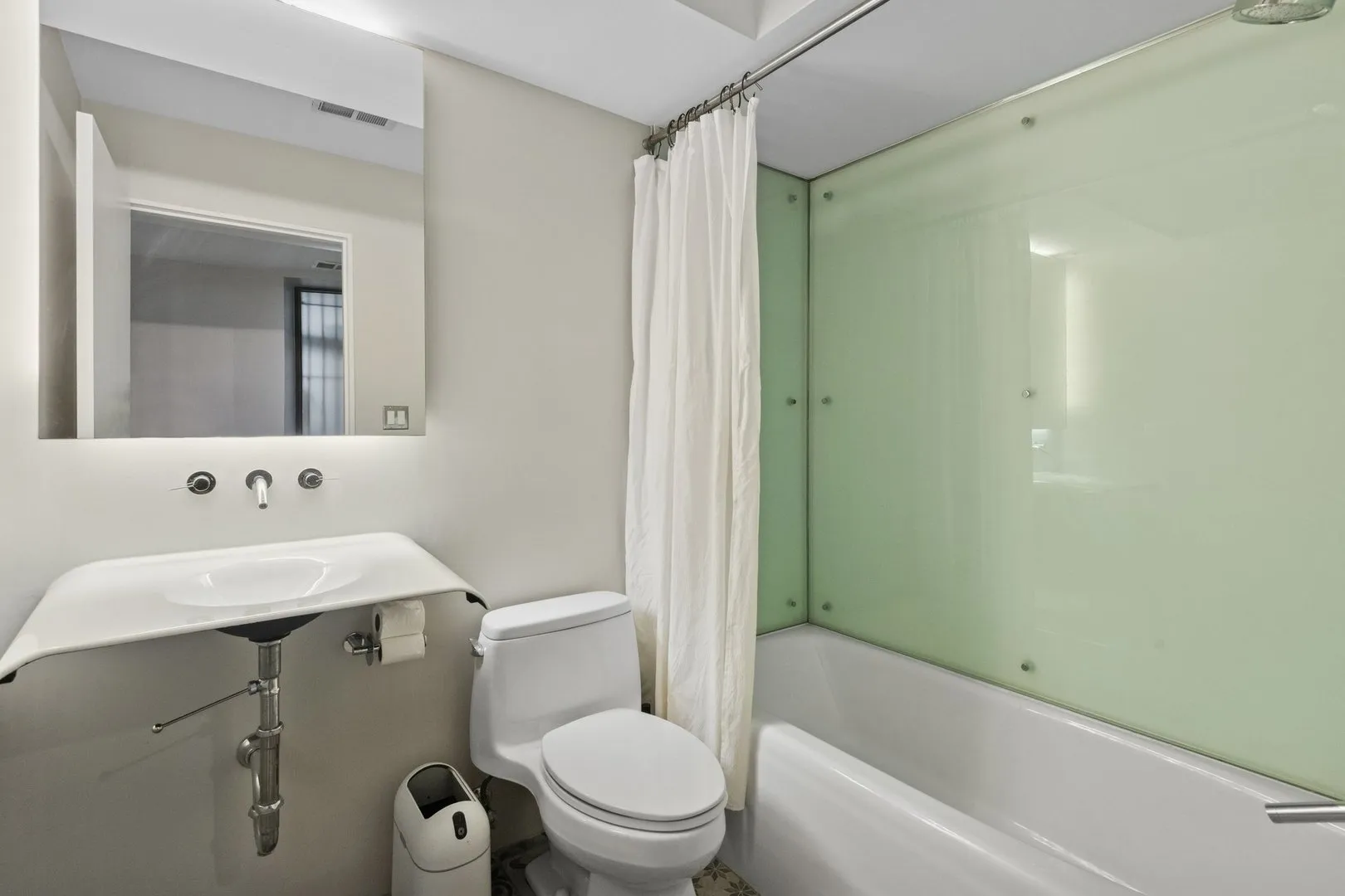 44 E Cedar St, , 60611, USA 60611-Chicago-IL