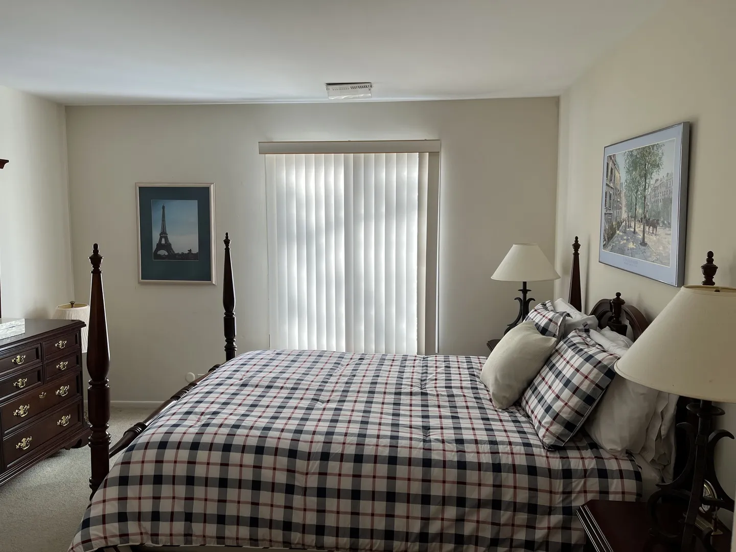 1607 Thames Ct, , 60189, USA 60189-Wheaton-IL