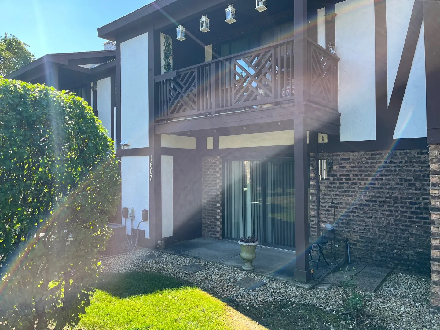 1607 Thames Ct, , 60189, USA 60189-Wheaton-IL