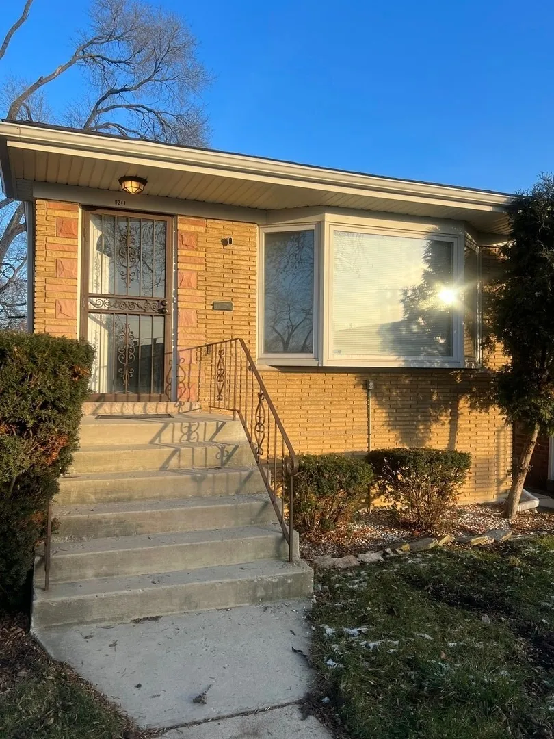 9241 S Emerald Ave, ,  60620, USA 60620-Chicago-IL