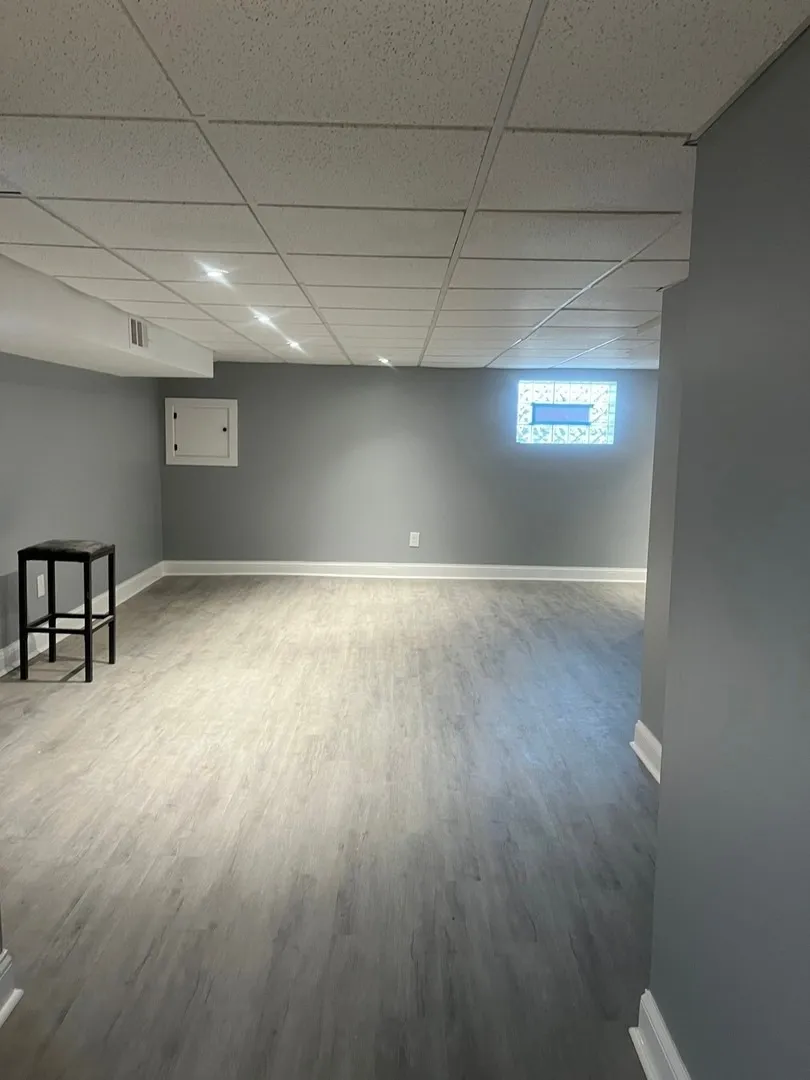 9241 S Emerald Ave, ,  60620, USA 60620-Chicago-IL