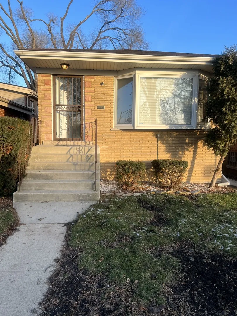 9241 S Emerald Ave, , 60620, USA 60620-Chicago-IL