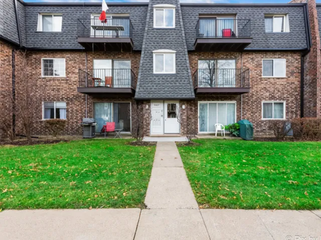 9407 Bay Colony Dr, , 60016, USA 60016-Des Plaines-IL