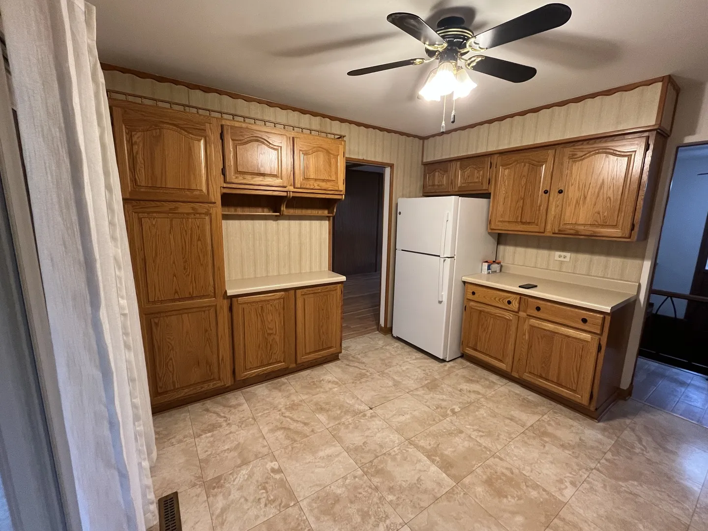 562 Van Auken St, , 60126, USA 60126-Elmhurst-IL