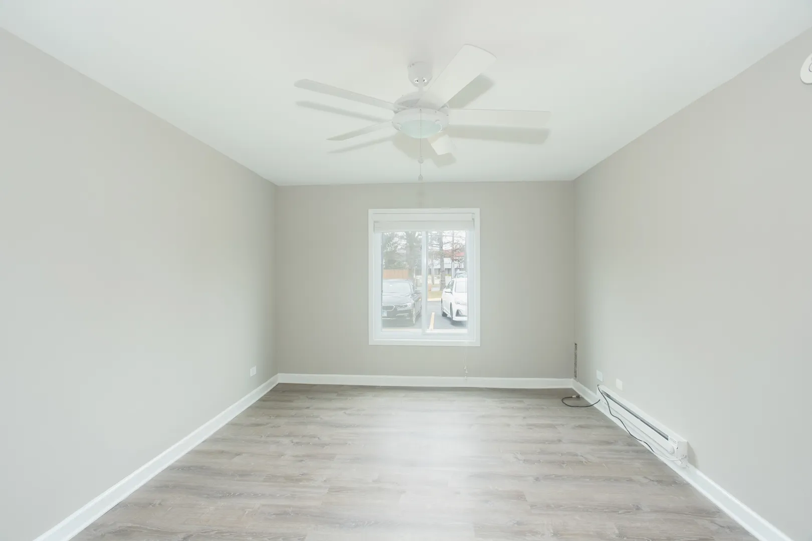 4250 W Lake Ave, ,  60026, USA 60026-Glenview-IL
