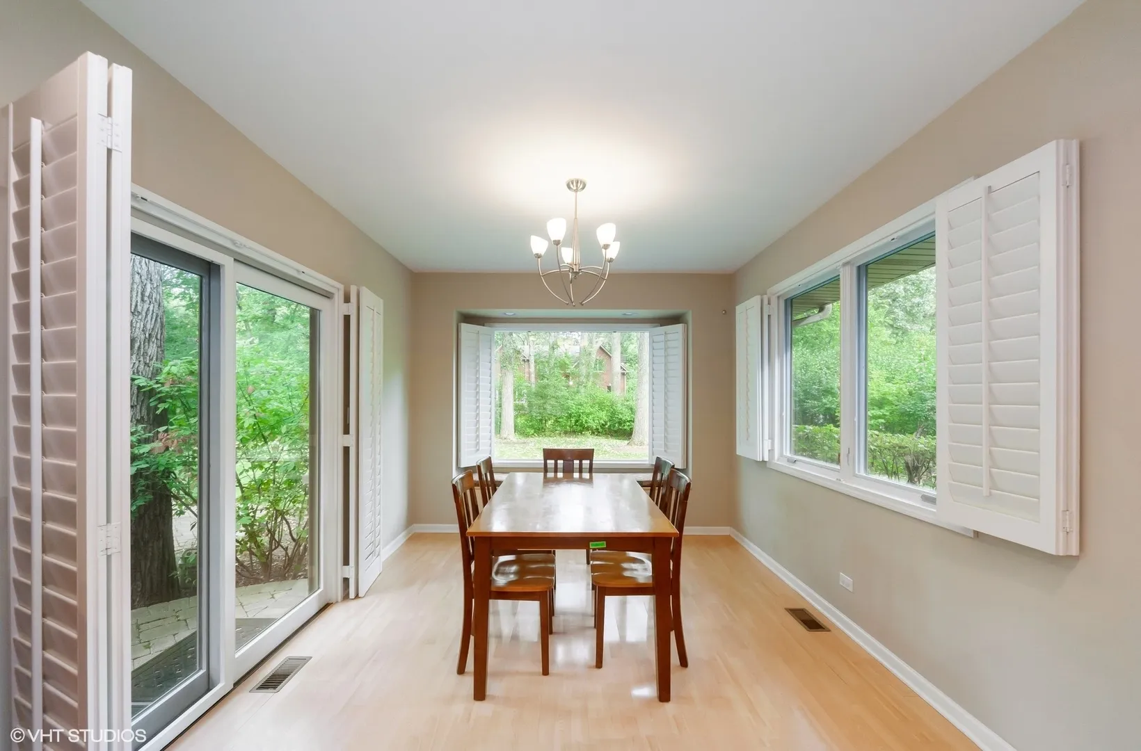 50 Cedar Ln, ,  60069, USA 60069-Lincolnshire-IL