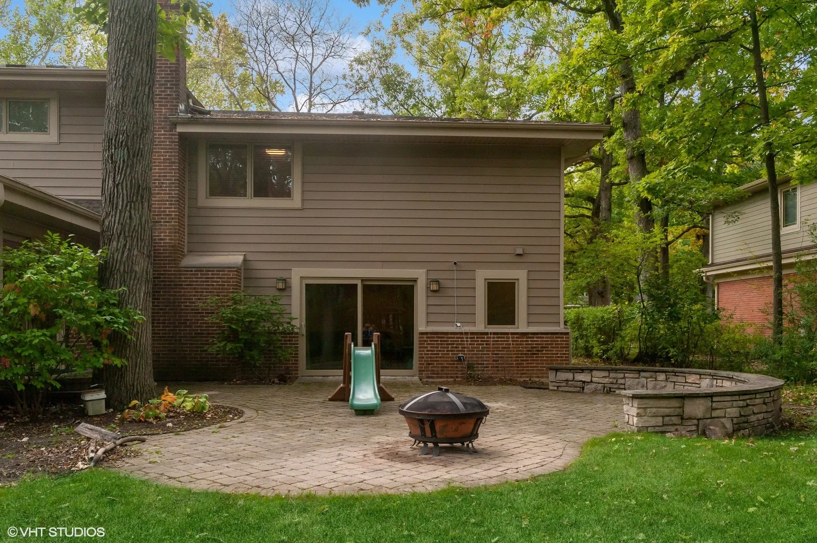 50 Cedar Ln, ,  60069, USA 60069-Lincolnshire-IL